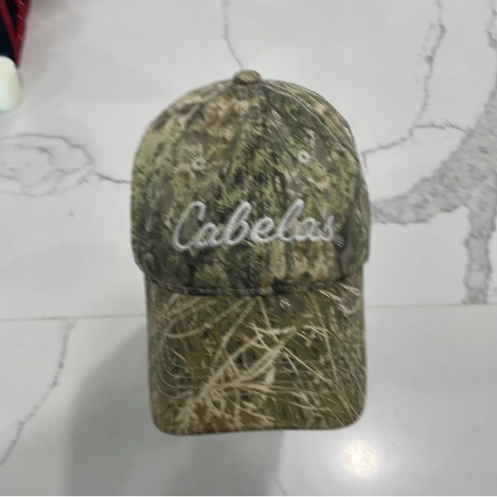 Cabela’s Camouflage‎ Youth’s Cap.